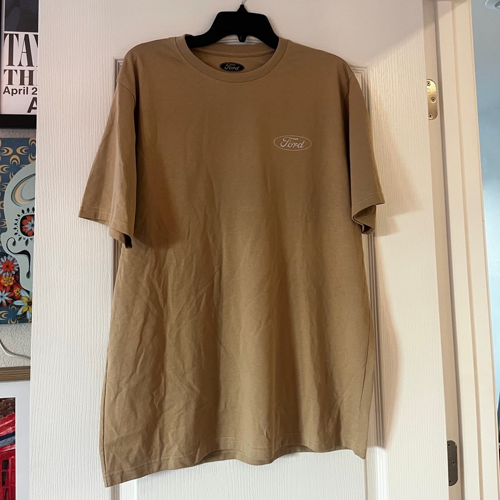 Ford Beige Crewneck Tee | thunderbird Large